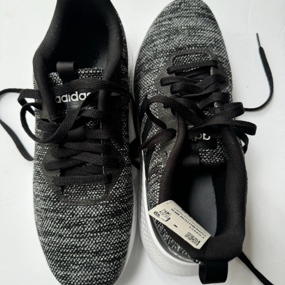 Size 9 - adidas men’s Puremotion Black White Heathered sneaker